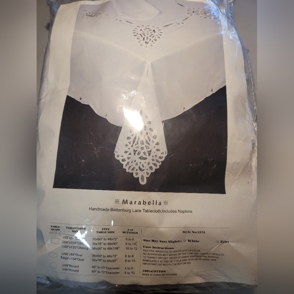 Maeabella Lace Table Cloth